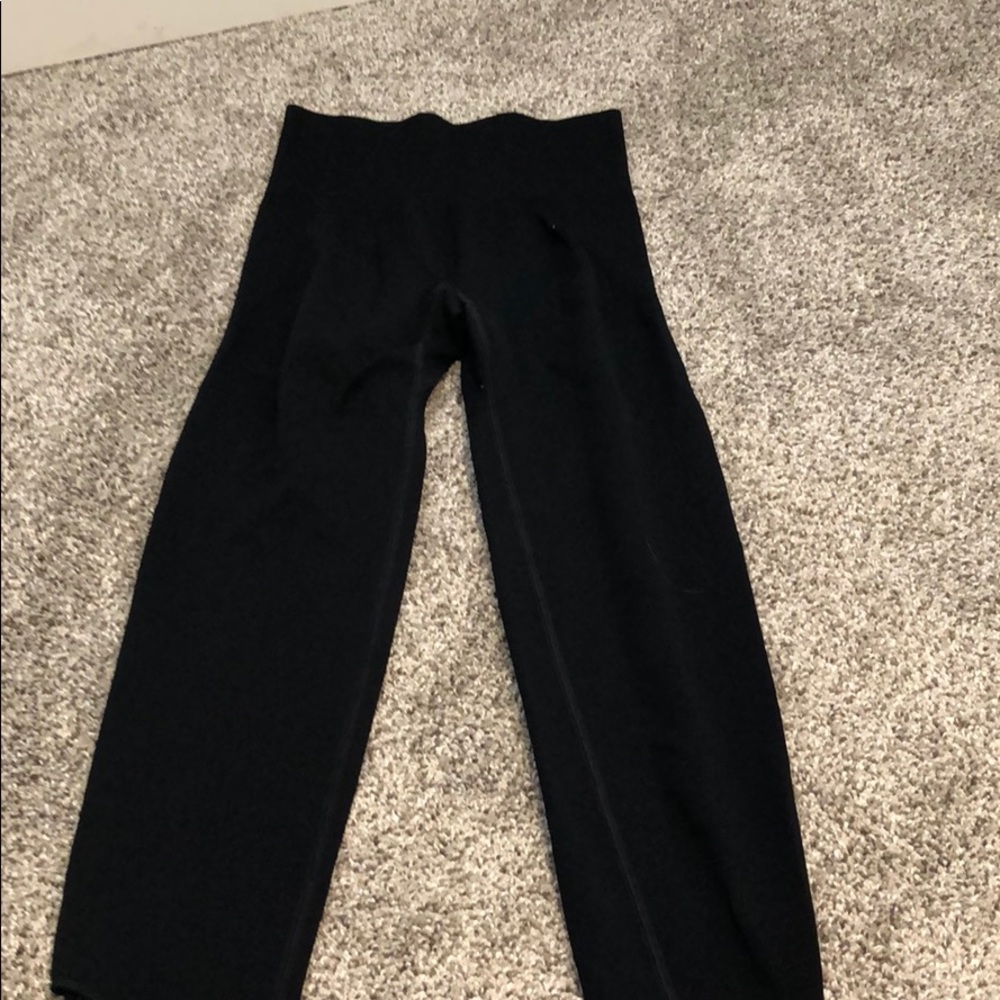 Black leggings